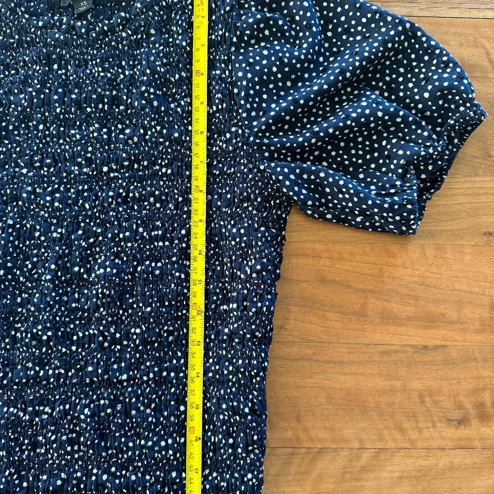 J. Crew Smocked Puff Sleeve Top - Navy/White Polka Dots - XS - Picture 7 of 8